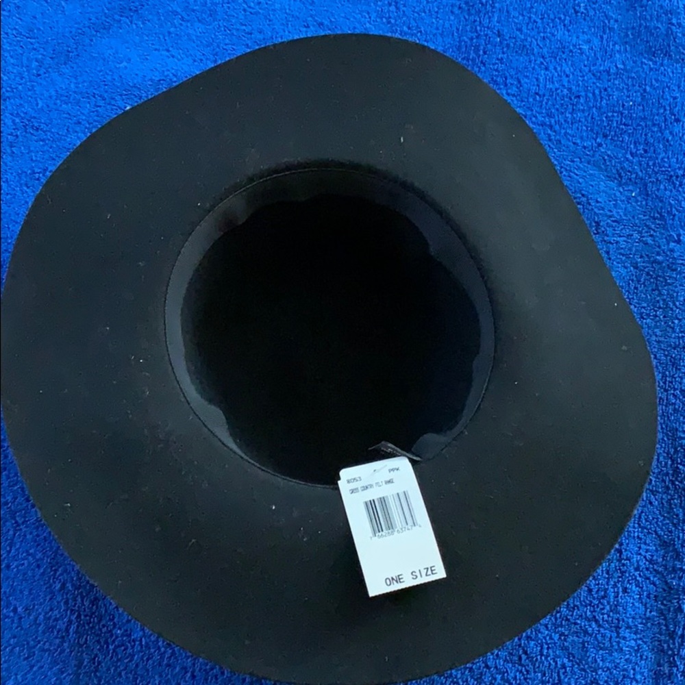 Hat - Picture 2 of 6